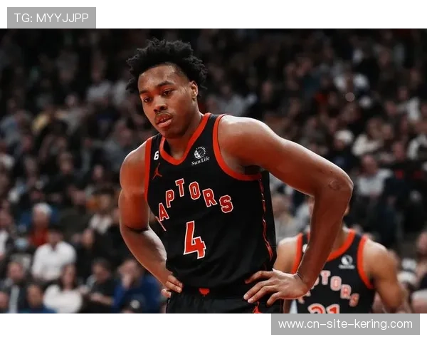 美国女冰后卫巴恩斯远射破门，为球队打开胜利之门